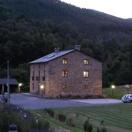 O Bizarro Hétvégi ház Trabada