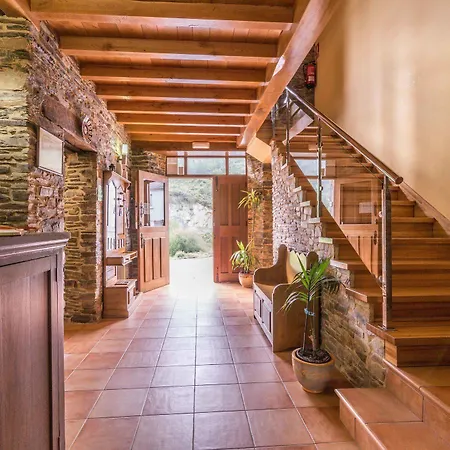O Bizarro Country house Trabada